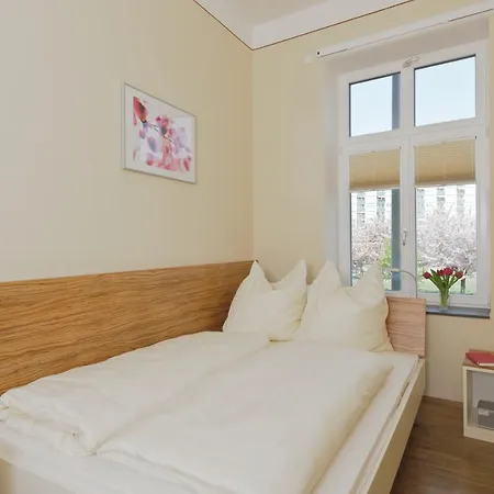 Park Boardinghouse - #25-30 - Freundliche Apartments, Wahlweise Mit Fruehstueck, Im Zentrum